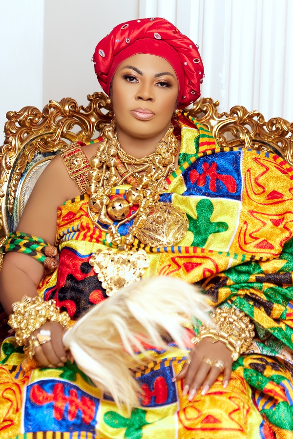 A female King ... Nana Adepa Amponsah Yeboah I